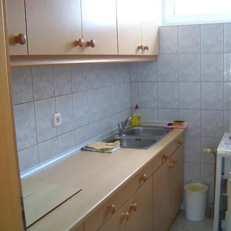 アパート Napfeny Apartman *
